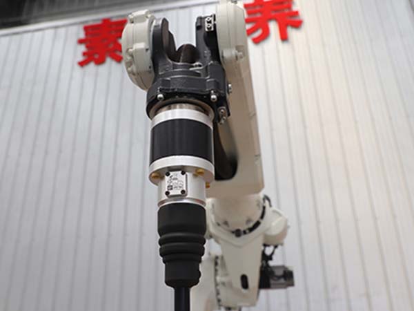機(jī)器人焊接設(shè)備具備傳感器技術(shù)優(yōu)勢(shì) 機(jī)器人焊接設(shè)備具備傳感器技術(shù)優(yōu)勢(shì)