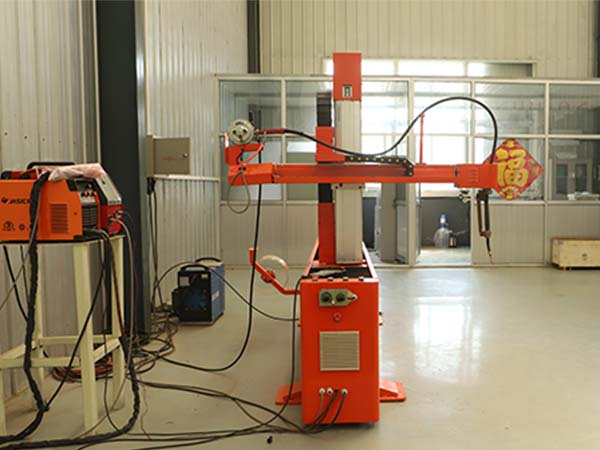 自動焊接機(jī)器人的優(yōu)點(diǎn) 自動焊接機(jī)器人的優(yōu)點(diǎn)